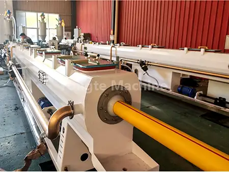 آلة تصنيع الأنابيب PPR 75-160mm
