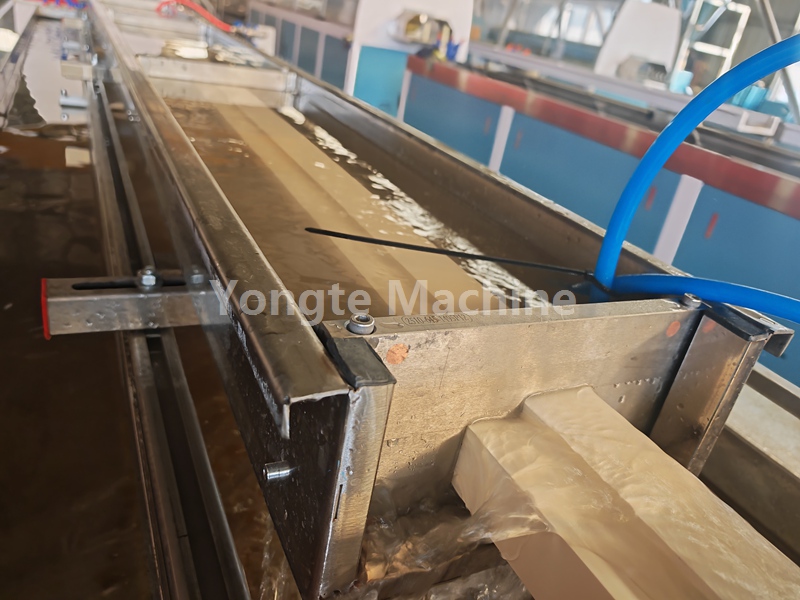 آلة التشكيل الجانبي للباب PVC WPC