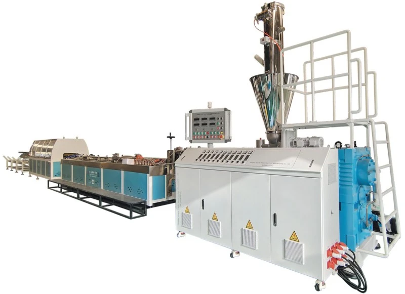 آلة تصنيع الخشب والبلاستيك باستخدام مسحوق الخشب بنسبة 50-70%